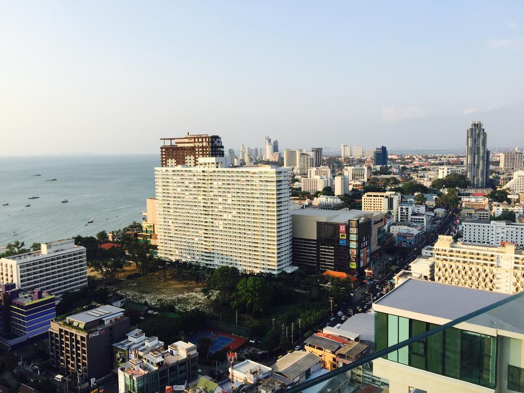 Base Central Pattaya By Alex Exteriör bild