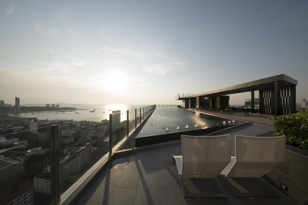 Base Central Pattaya By Alex Exteriör bild